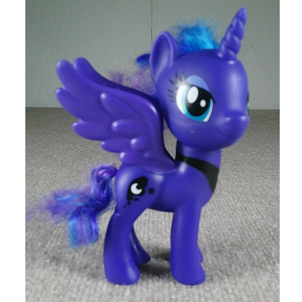 My Little Pony Princess Luna 6 Inch Figure‎ Purple Alicorn Friendship is Magic